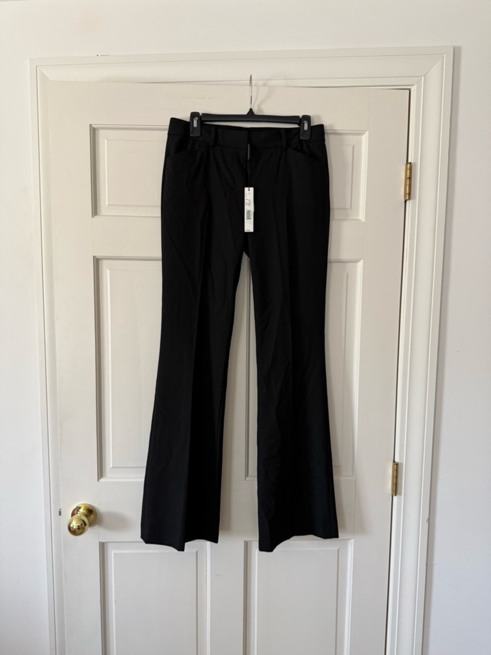 New!  Elie Tahari Simone Pants in Black